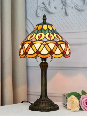 Lampa witrażowa w stylu Tiffany Pawie oczko'20