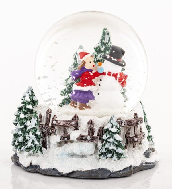 aa2-1.jpg Szklana kula Art-Pol dziewczynka z bałwanem