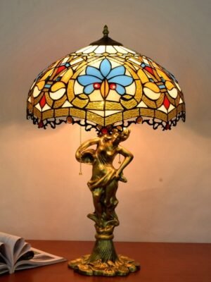 aaa-11.jpg Lampa witrażowa w stylu Tiffany. Barokowa Venus, 64 cm