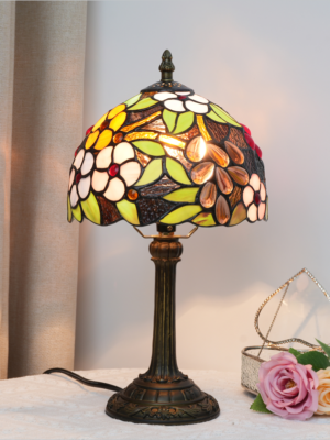 aaaa.png Lampa witrażowa w stylu Tiffany. Tajemniczy ogród. 20'