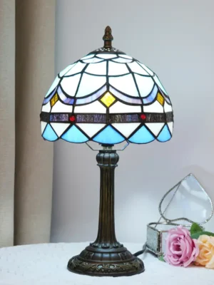 Lampa witrażowa w stylu Tiffany. Morska Bryza