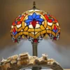Lampa witrażowa w stylu Tiffany