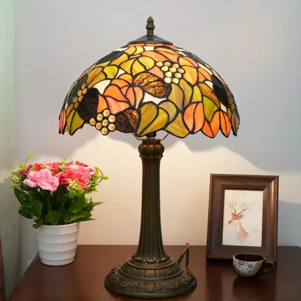 ww-1.webp Lampa w stylu Tiffany